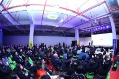 標(biāo)準(zhǔn)、集成、藝術(shù) | 中國(guó)建筑學(xué)會(huì)2019裝配式裝修（杭州）大會(huì)召開，常宏董事總經(jīng)理王躍發(fā)表演講